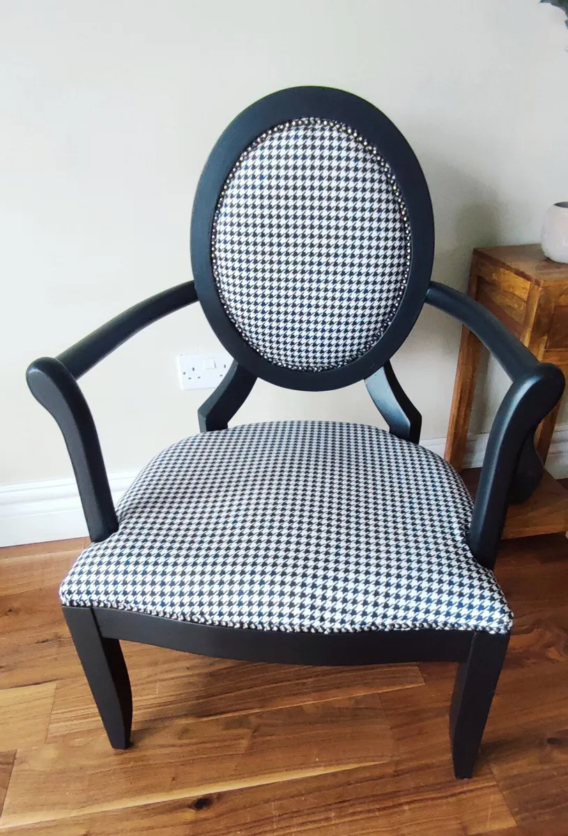 Houndstooth Armchair - Image 1