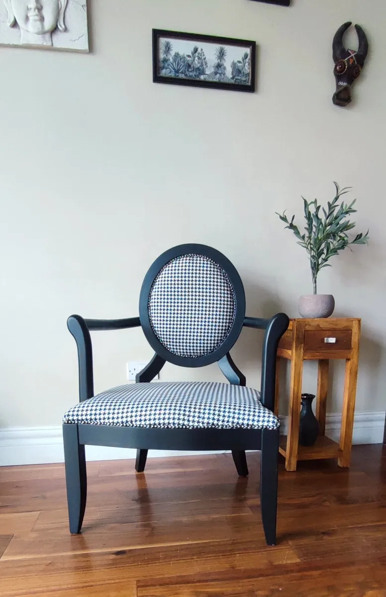 Houndstooth Armchair - Image 3