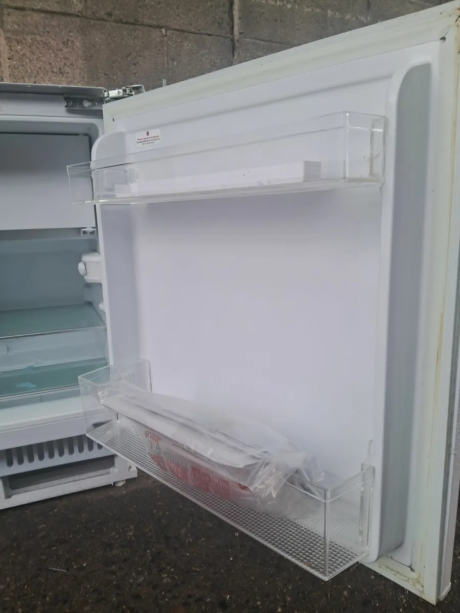 BRAND NEW UNDER COUNTER FRIDGE AND FREEZER - Image 2