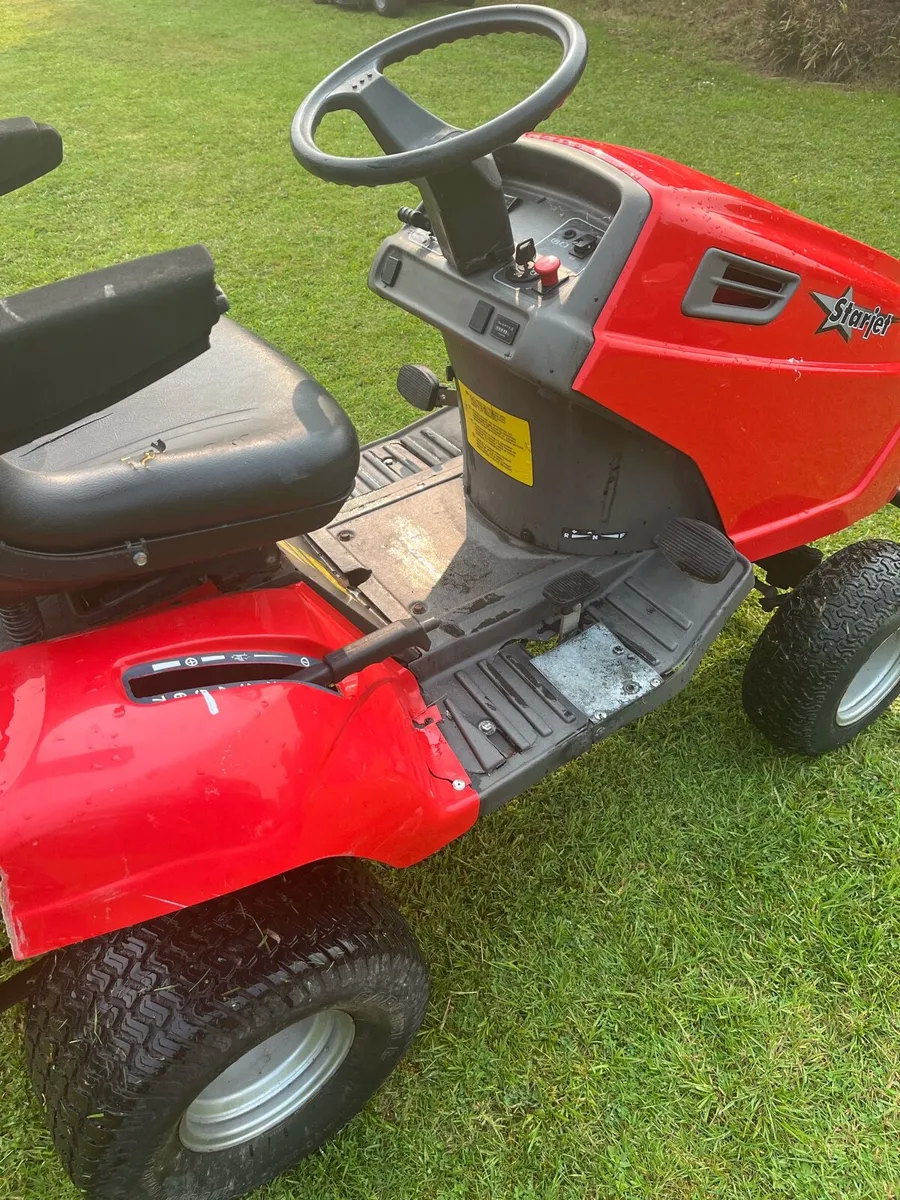 Tractor lawnmower body - Image 3