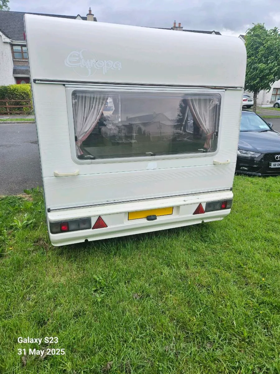 Sterling Europa 5 berth - Image 4