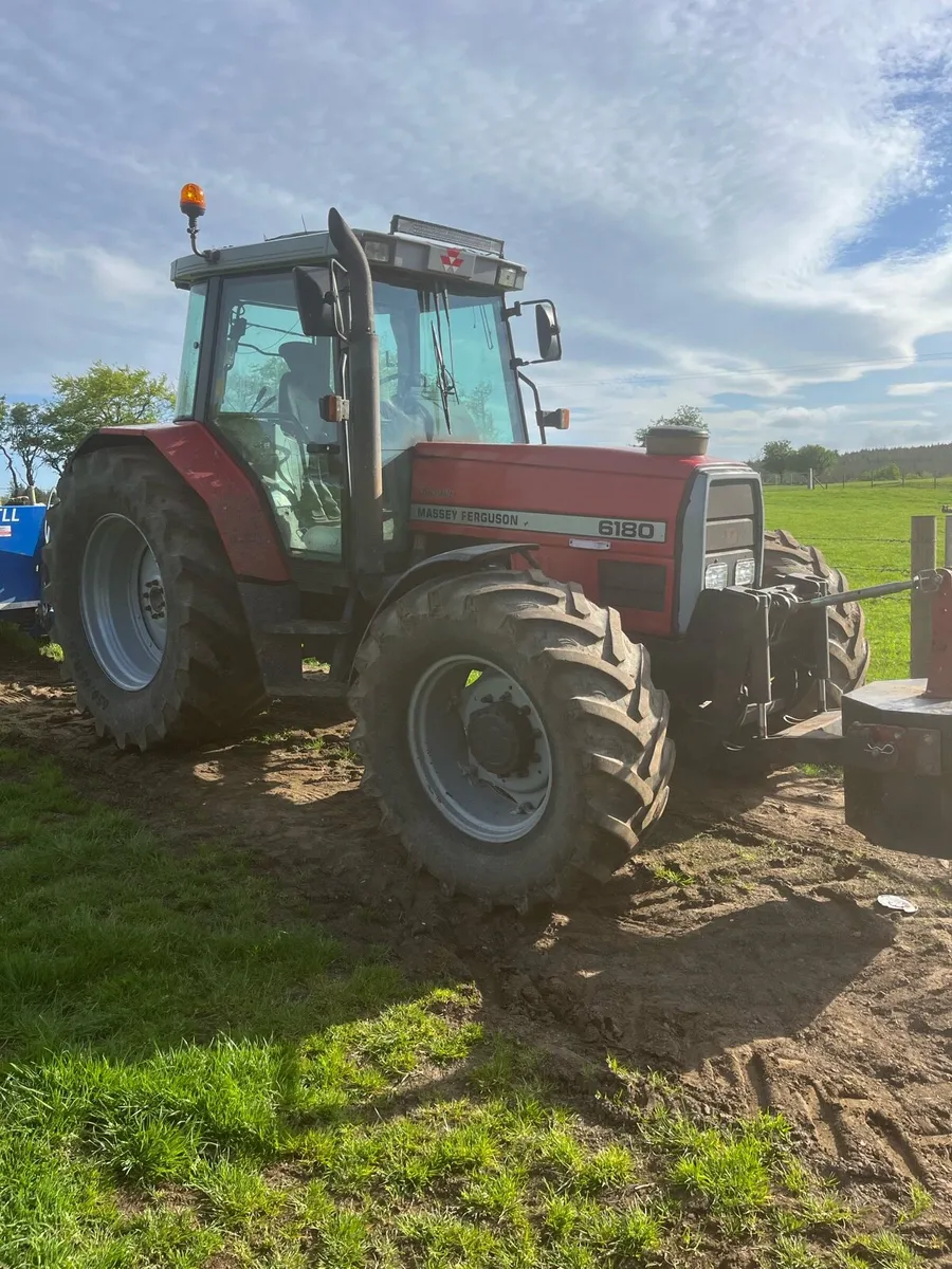 Massey 6180 - Image 3