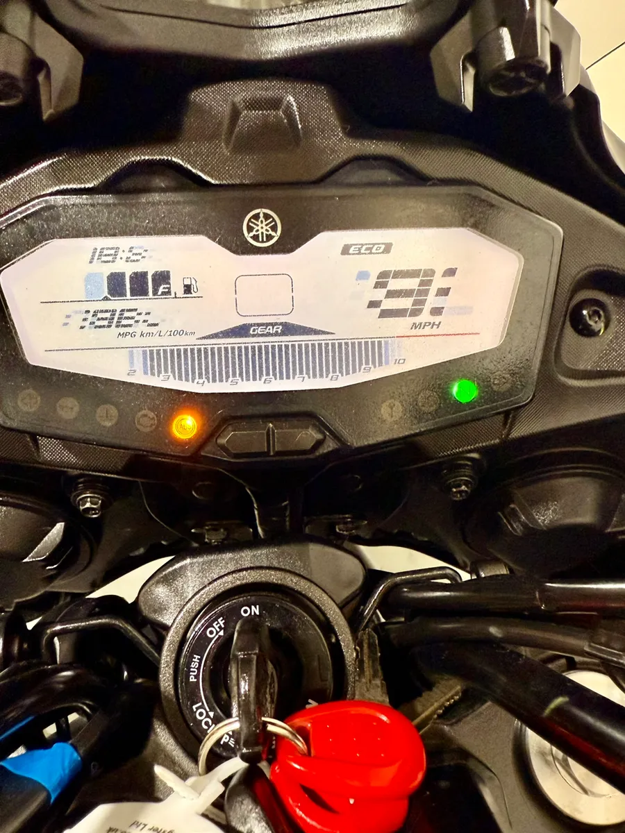 YAMAHA MT07 2017 BIKE IS AS NEW - Image 3