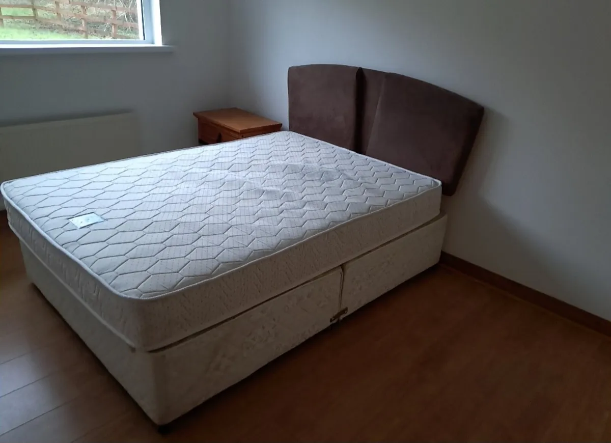 House Contents - Image 4