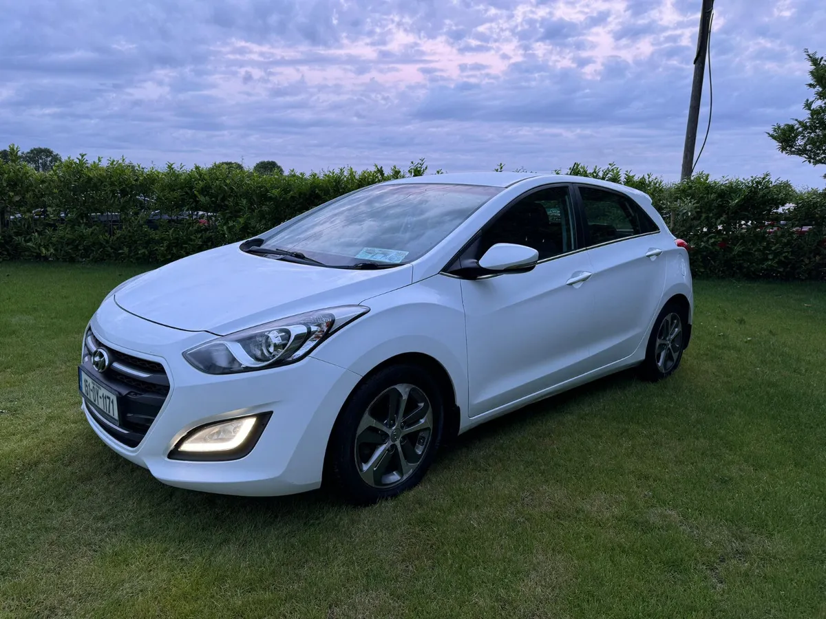 Hyundai i30 2015 - Image 2