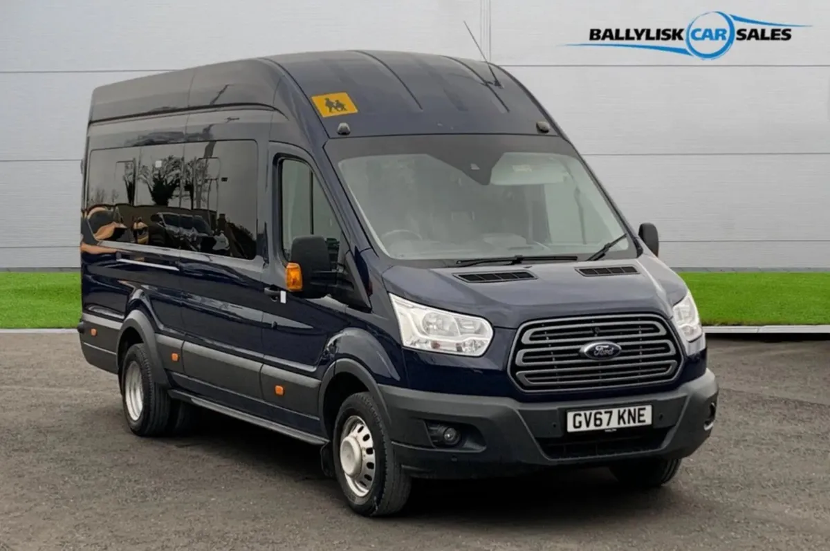 Ford Transit Minibus 2018 - Image 1