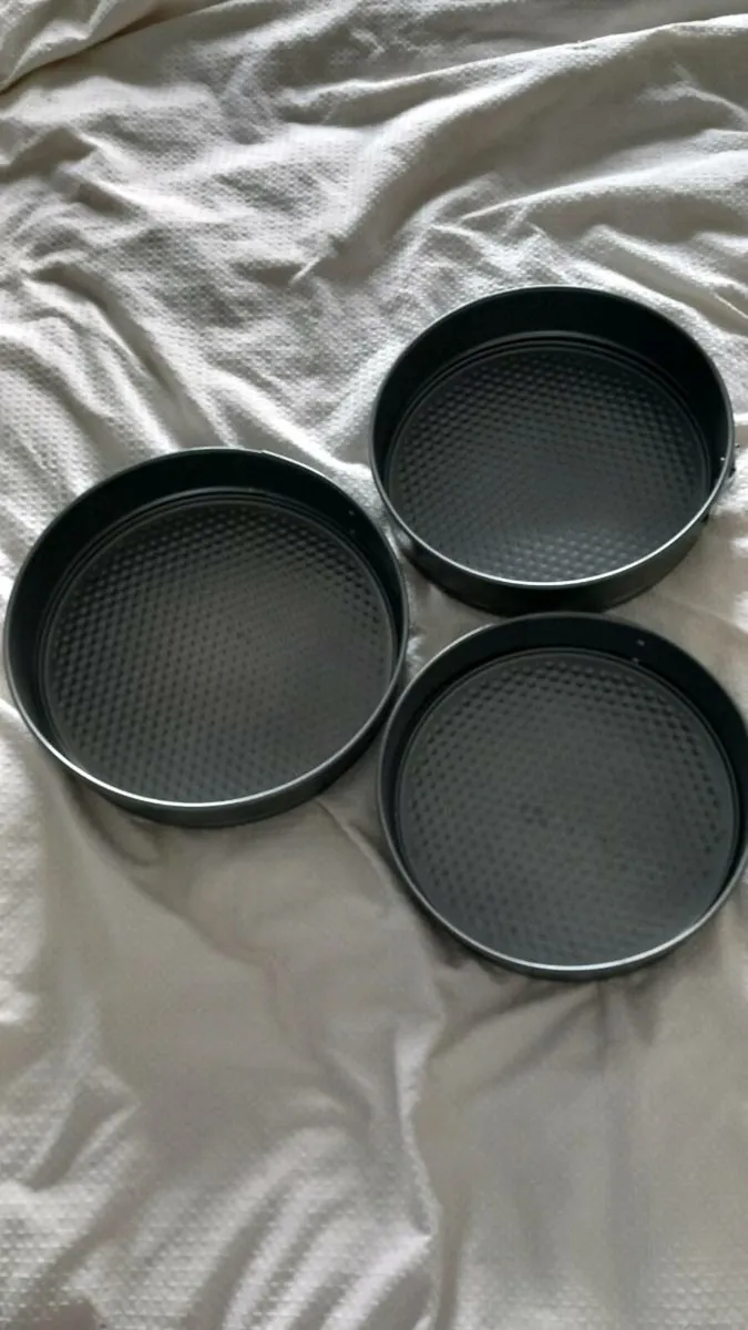 Spring-form cake tin set - Image 1
