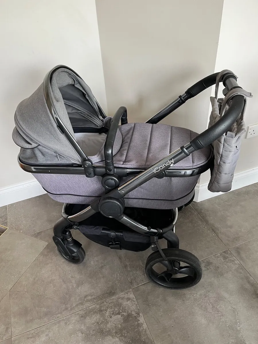 I Candy Peach travel system/ Baby bundle - Image 1