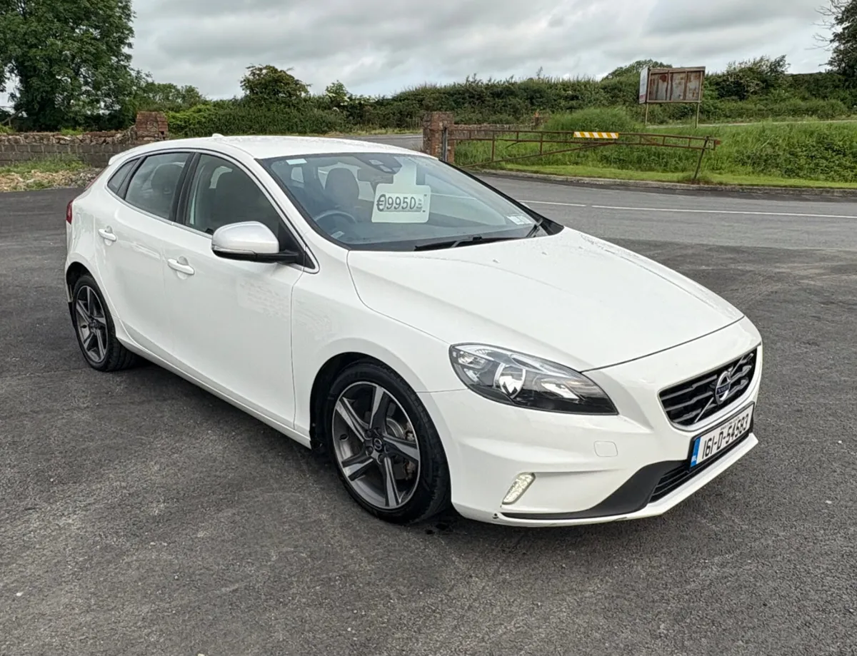 Volvo V40 2016 2.0 Diesel - Image 2