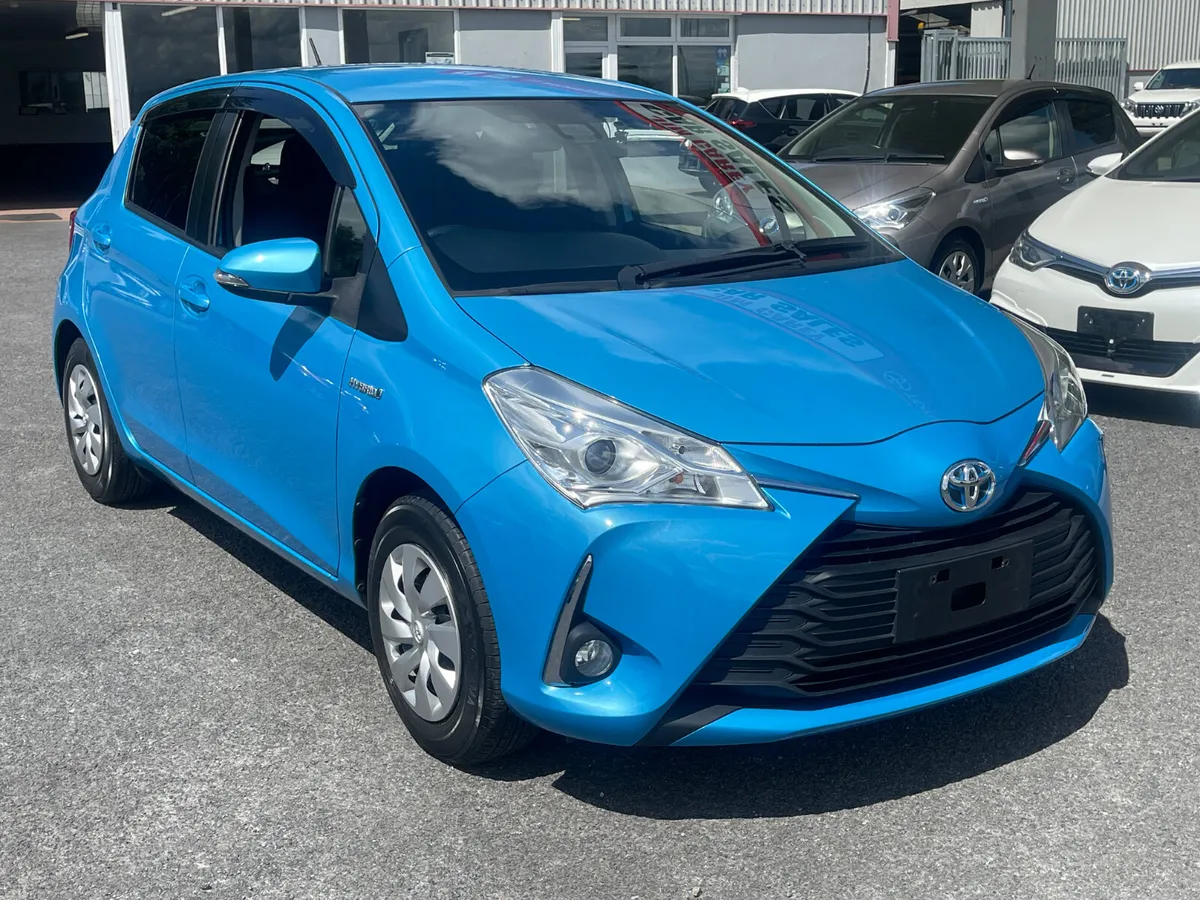 2017-1 Toyota Yaris - Image 1