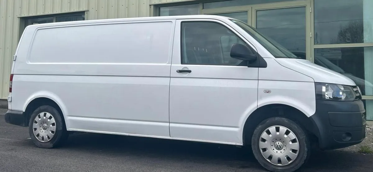 Volkswagen Transporter - Image 3