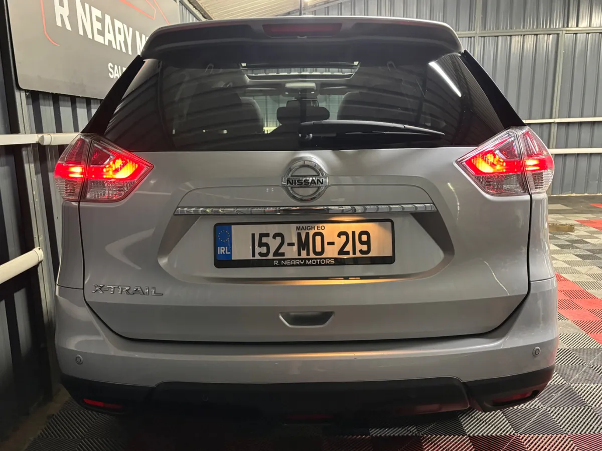 2015 152 Nissan X-Trail 7 Seat SV Manual - Image 2