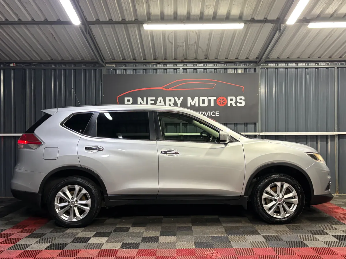 2015 152 Nissan X-Trail 7 Seat SV Manual - Image 4
