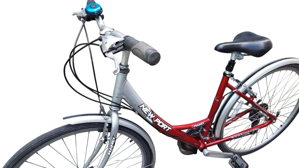 Ladies Newport Planet City Bike - Image 1