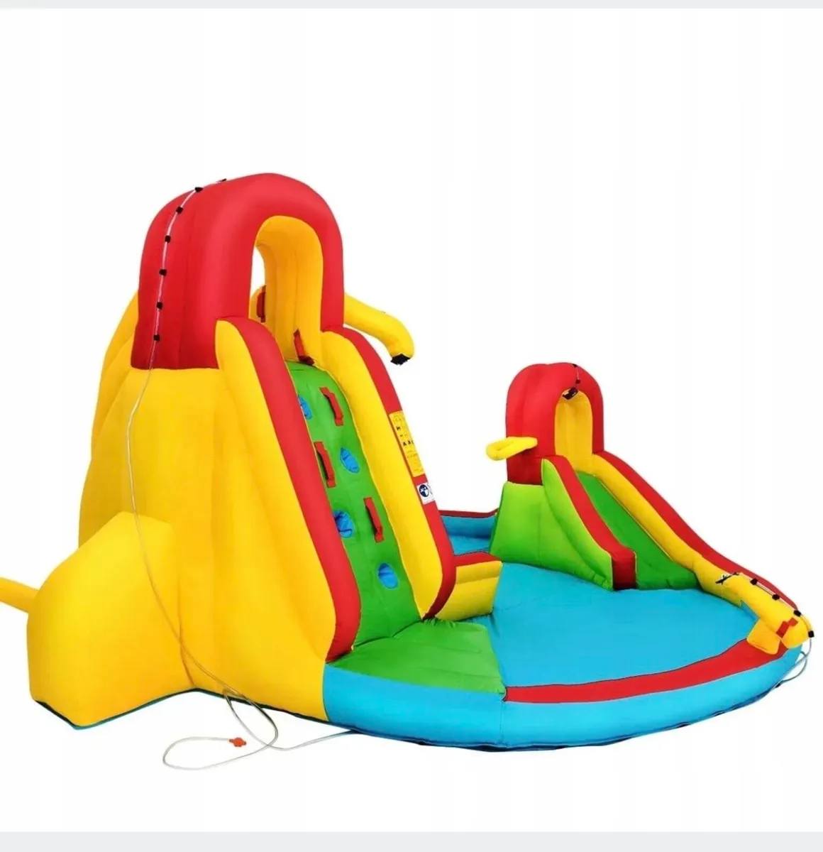 Bouncing castle brand new - Image 1