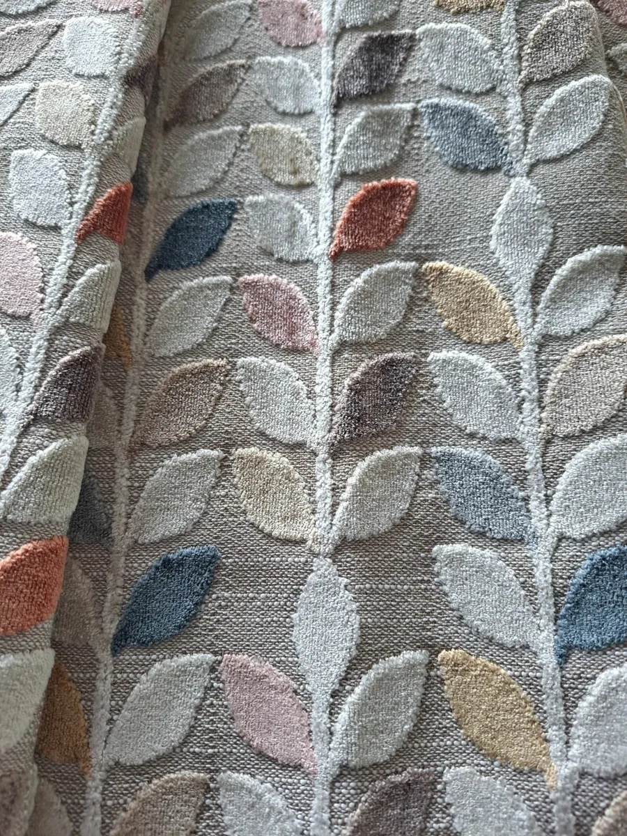 Curtains - Image 2