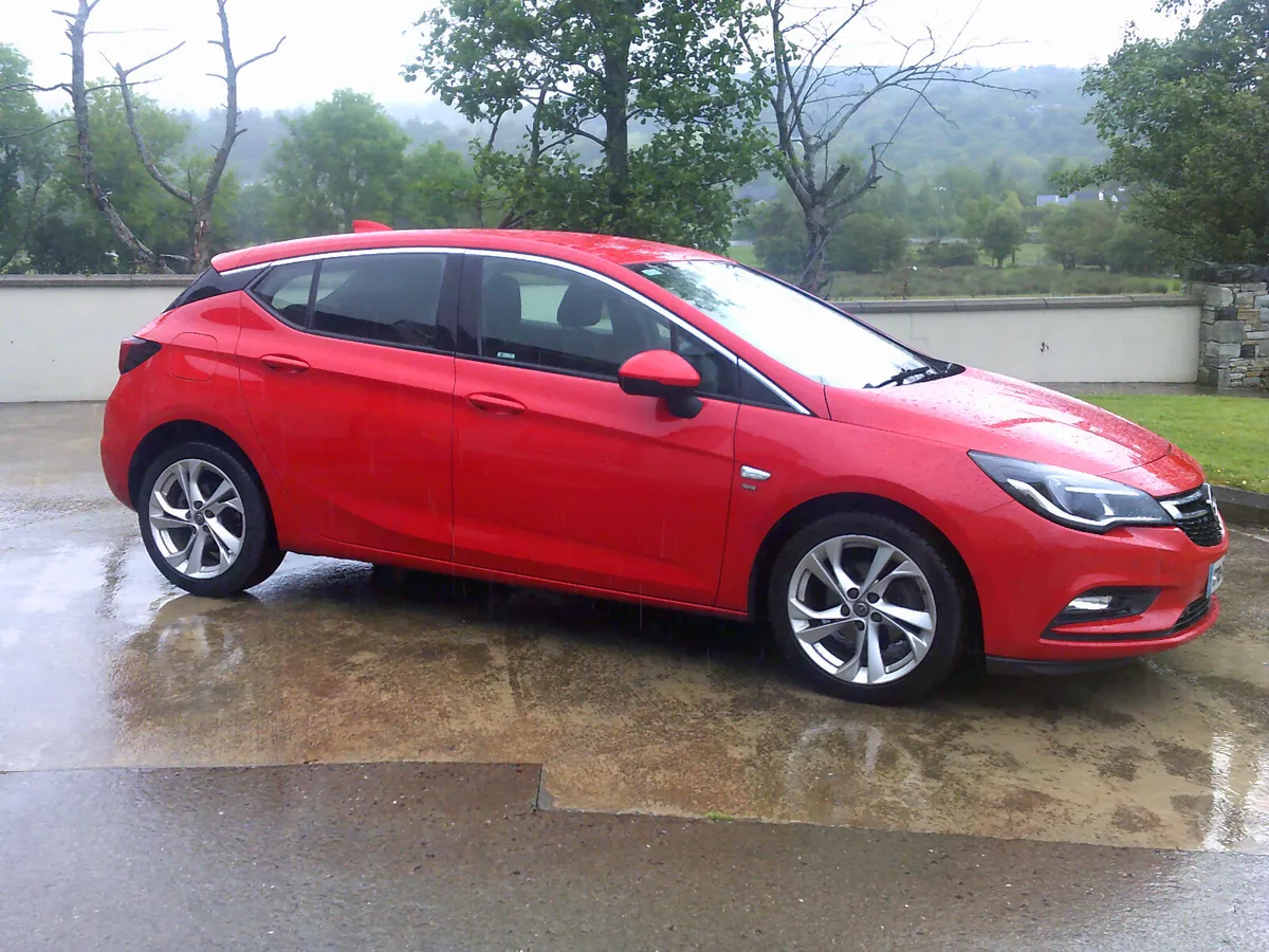 Opel Astra 2017---low insurance - Image 4