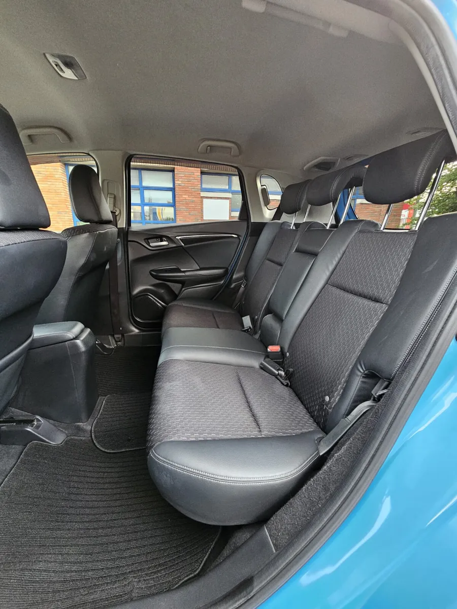 Honda Fit 2013 Automatic Hybrid - Image 3