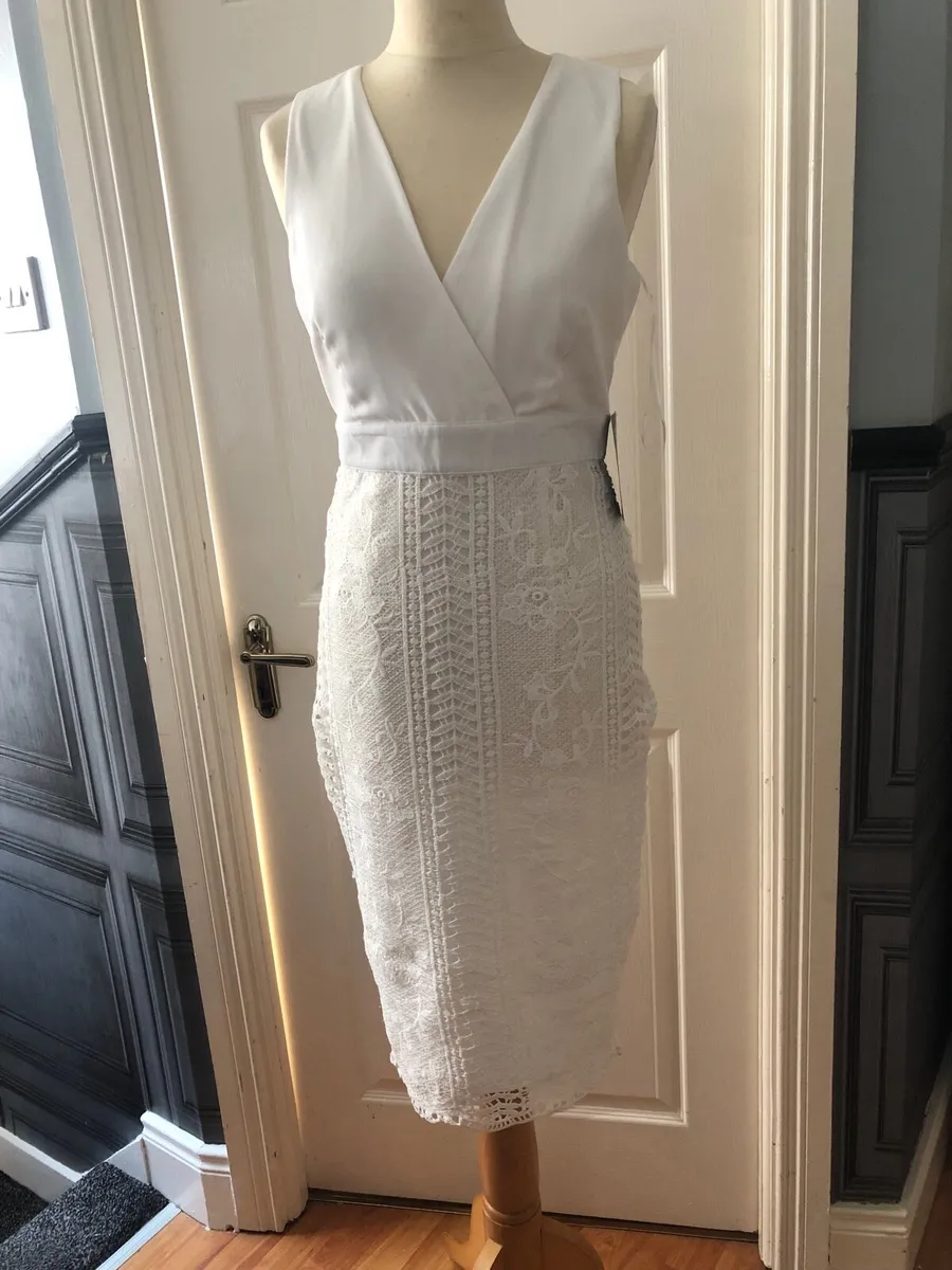 Ladies dress - Image 1