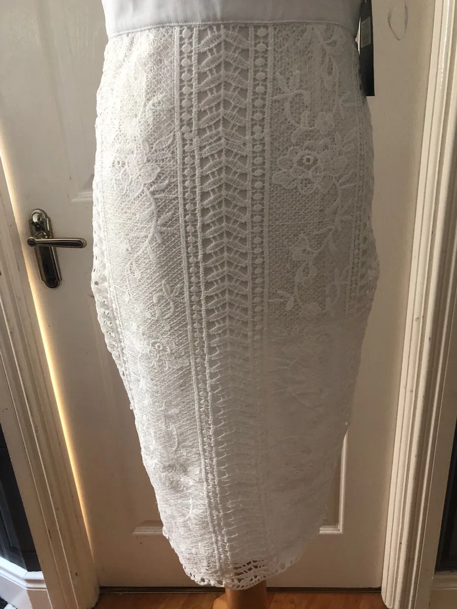 Ladies dress - Image 2