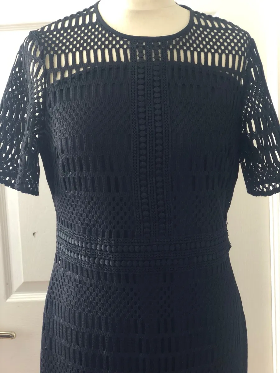 Ladies dress - Image 3