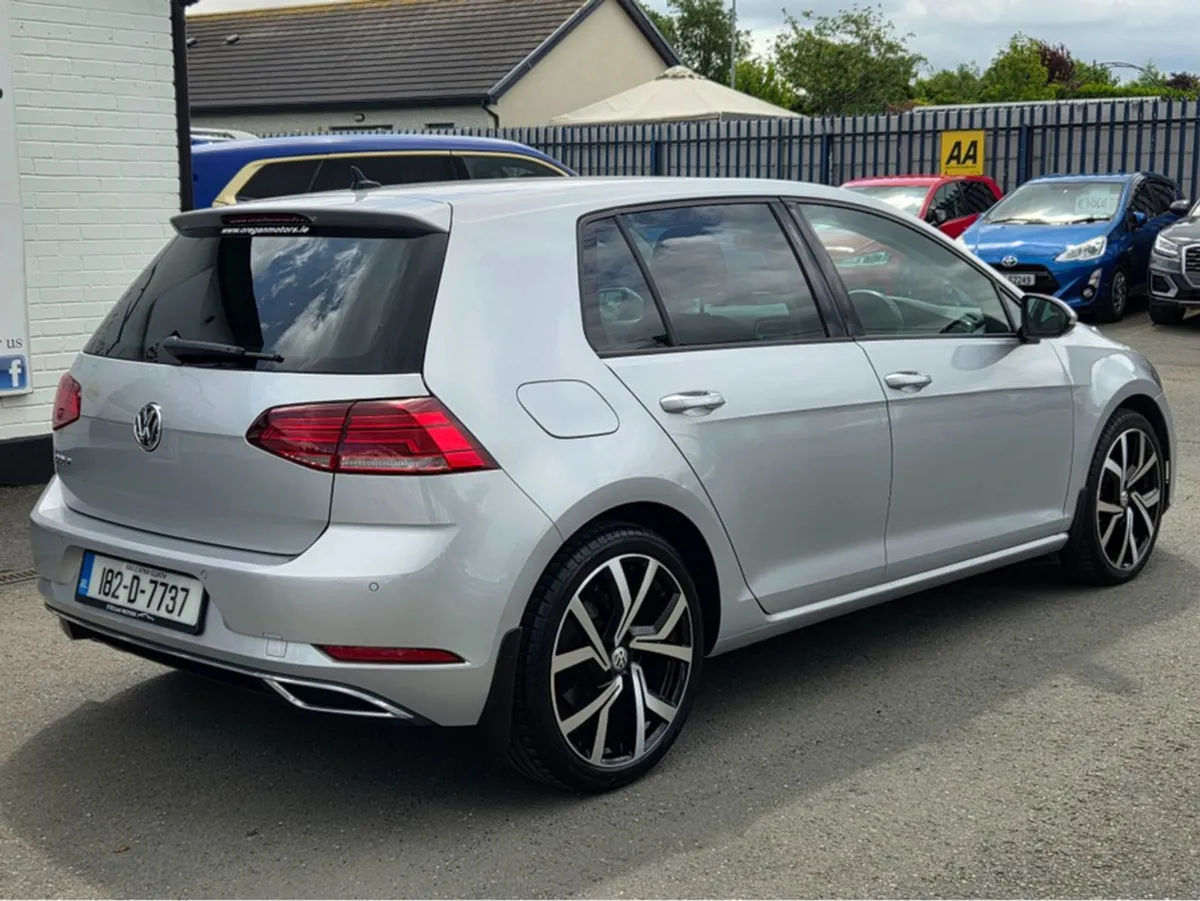 Volkswagen Golf 1.0 TSI 110 BHP Highline Auto - Image 4