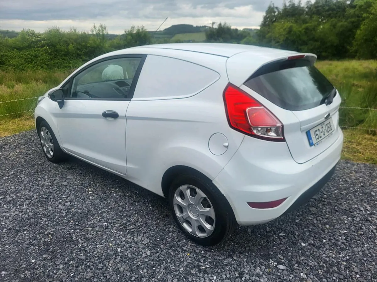 2015 Ford Fiesta Van - Image 2