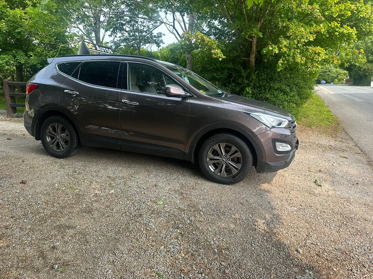13 HYUNDAI SANTA FE 7 SEATER - Image 3