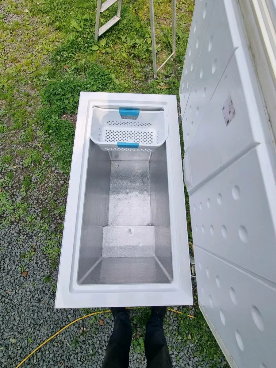 Freezer - Image 3