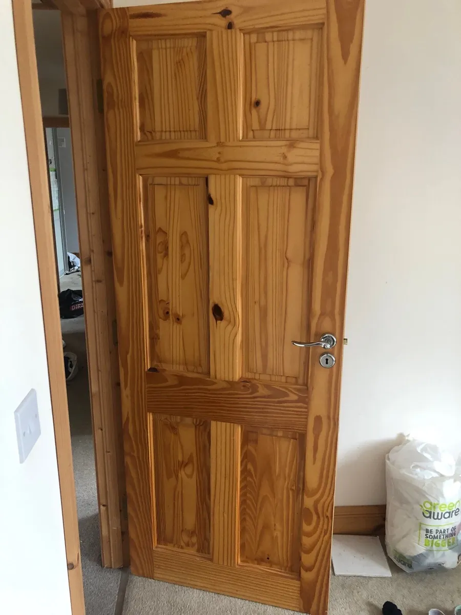 30” pine doors - Image 1