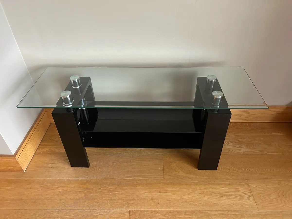 TV stand - Image 2