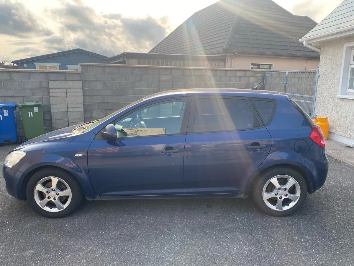 Kia Ceed 1.6tdi - Image 2