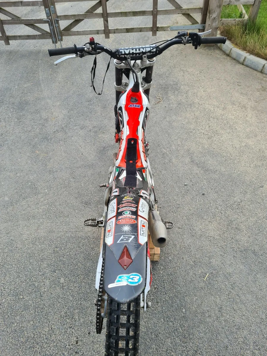 BETA 250 Rev 3 4T  Trials Bike Four Stroke - Image 2