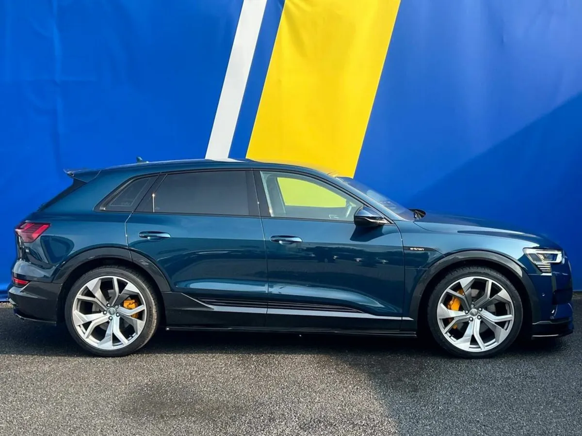 Audi e-tron 50 SPORT QUATTRO // RS-PERFORMANCE PAC - Image 2