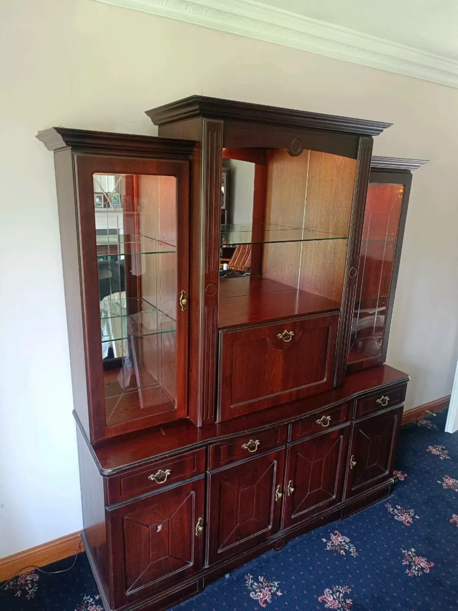Mahogany display cabinet - Image 1