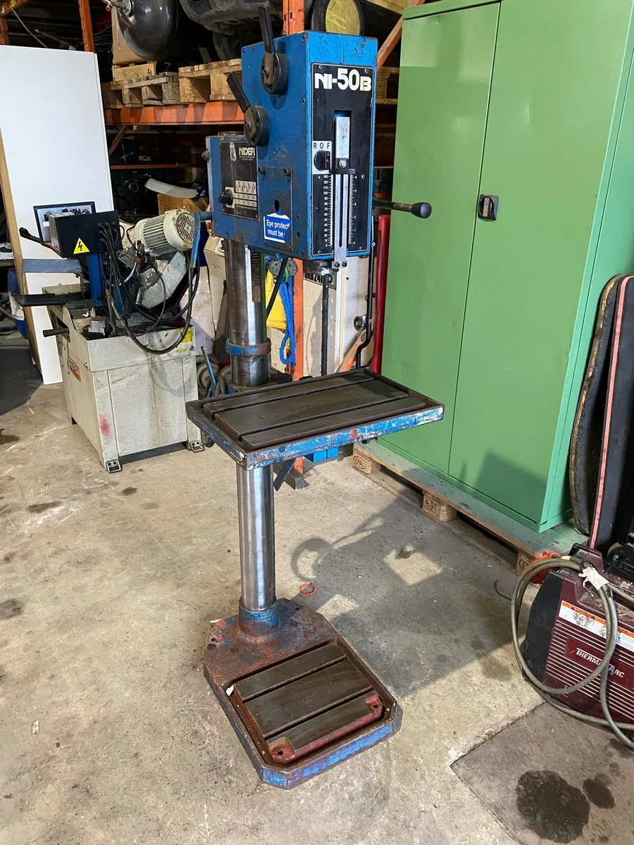Gear head pillar drill - Image 1