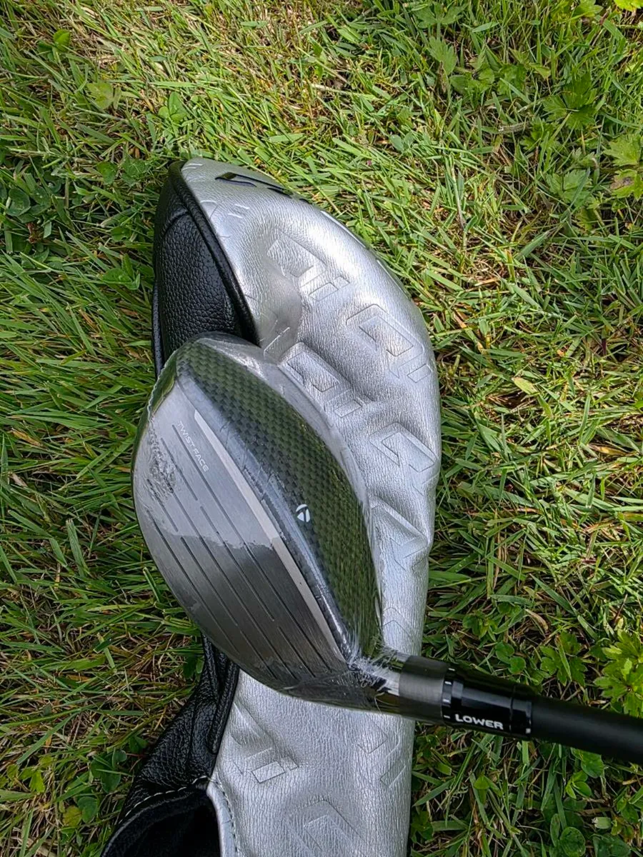 New Taylormade QI35 3 wood - Image 2