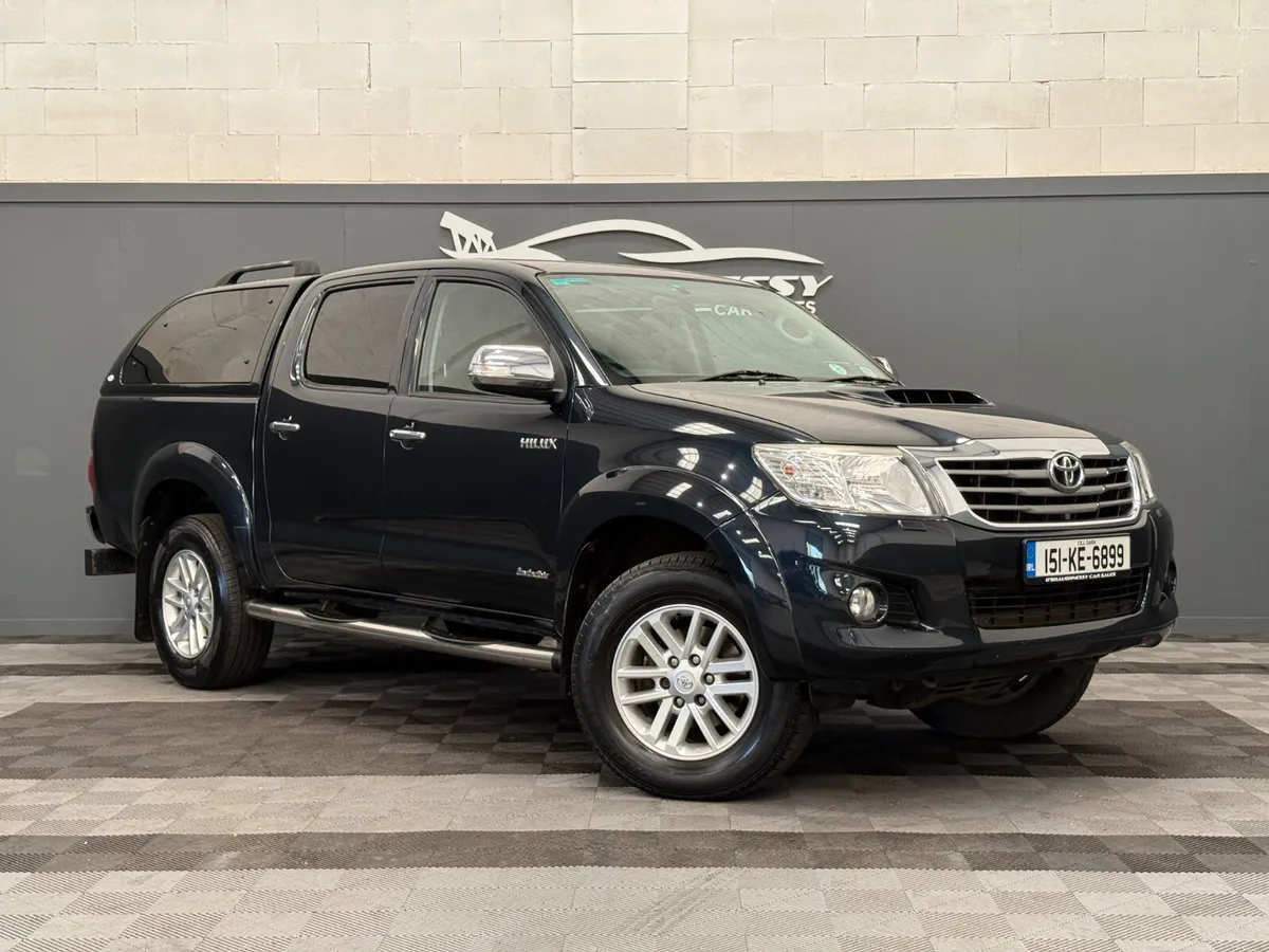Toyota Hilux 3.0 Invincible Automatic - Image 1