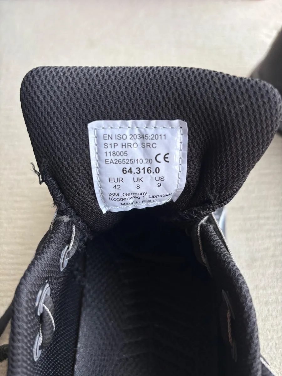 Puma Safety Shoes - Size 8 (42 EU) - Like New - Image 2
