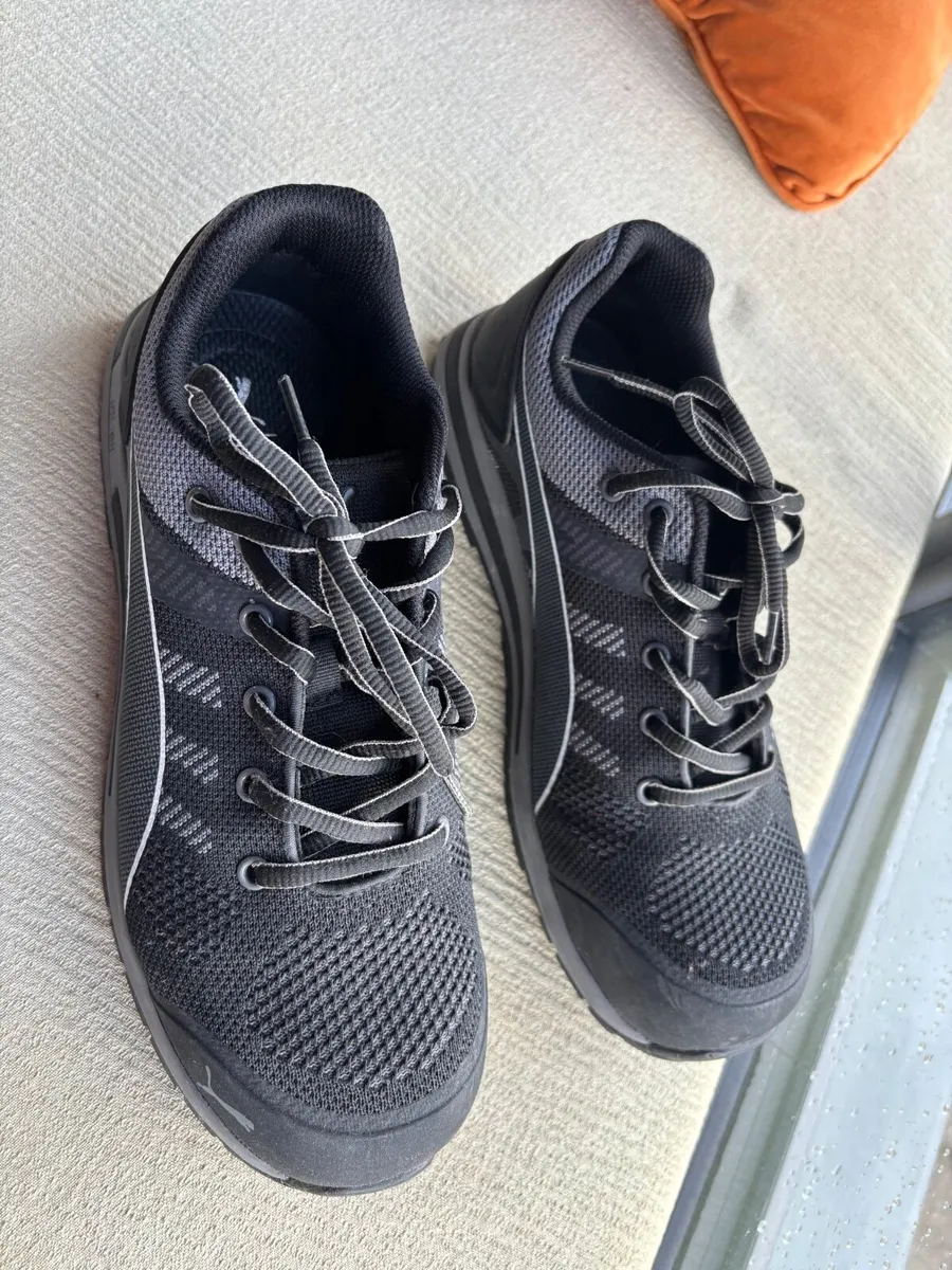 Puma Safety Shoes - Size 8 (42 EU) - Like New - Image 3