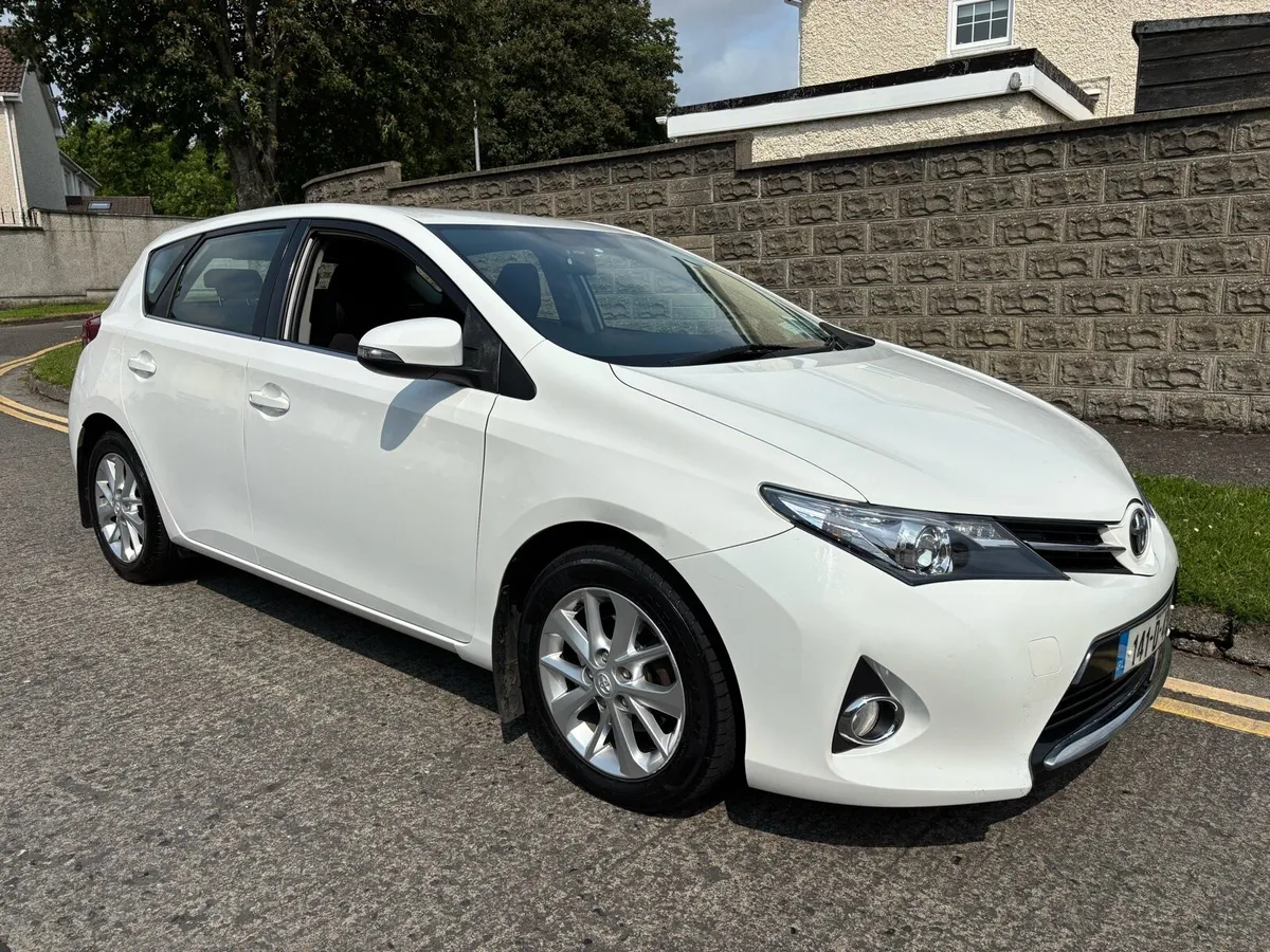 2014 Toyota Auris 1.4D TAX+NCT low miles - Image 1