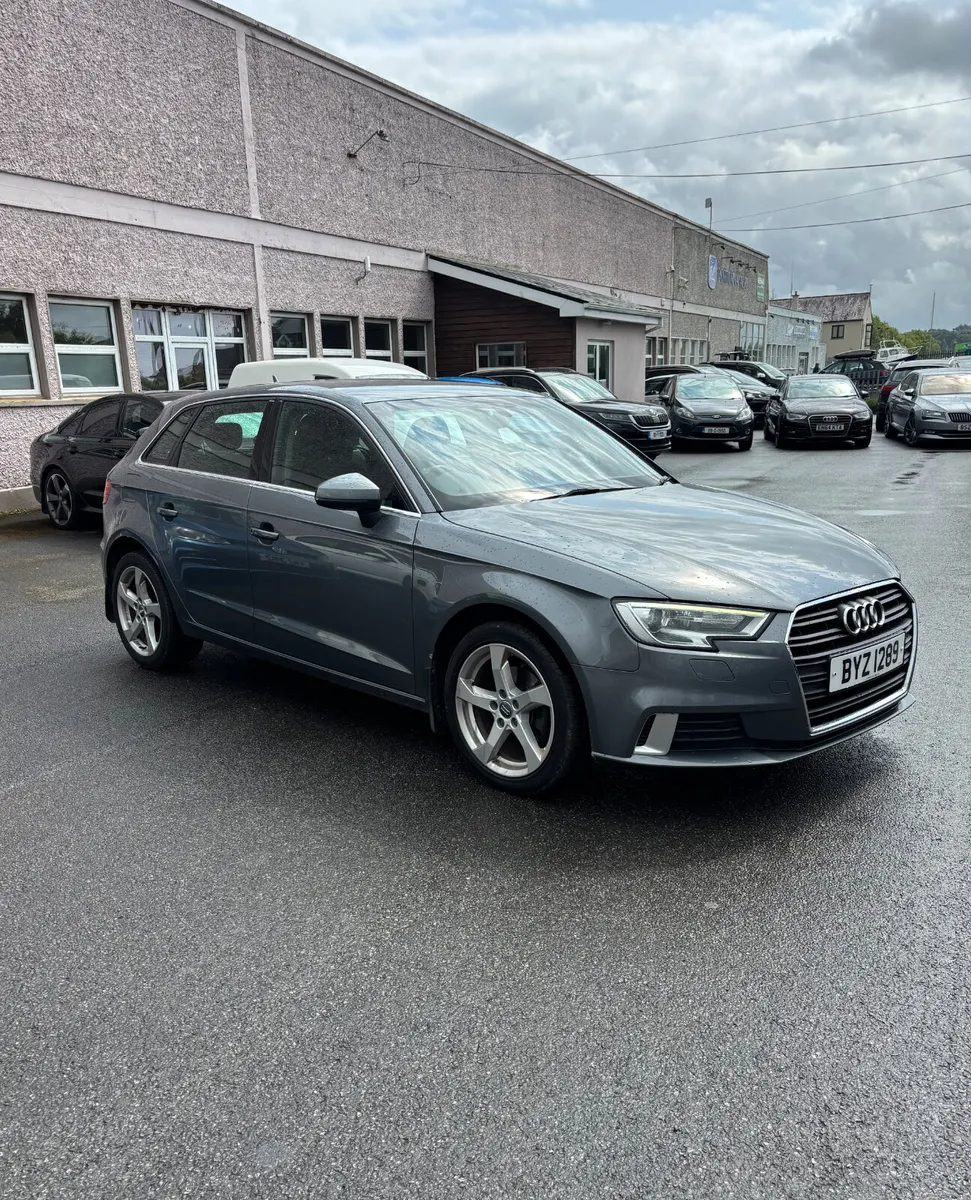 2017 Audi A3 Hatchback 1.6 TDI - Image 3
