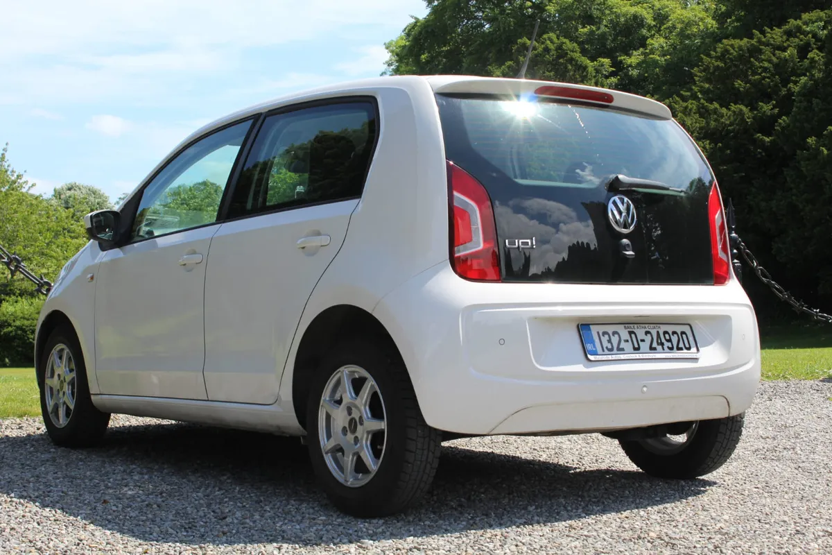 Volkswagen up! 2013 - Image 4