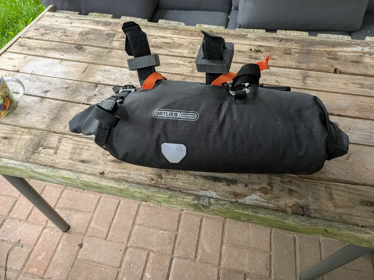Ortlieb handlebar bag - Image 4