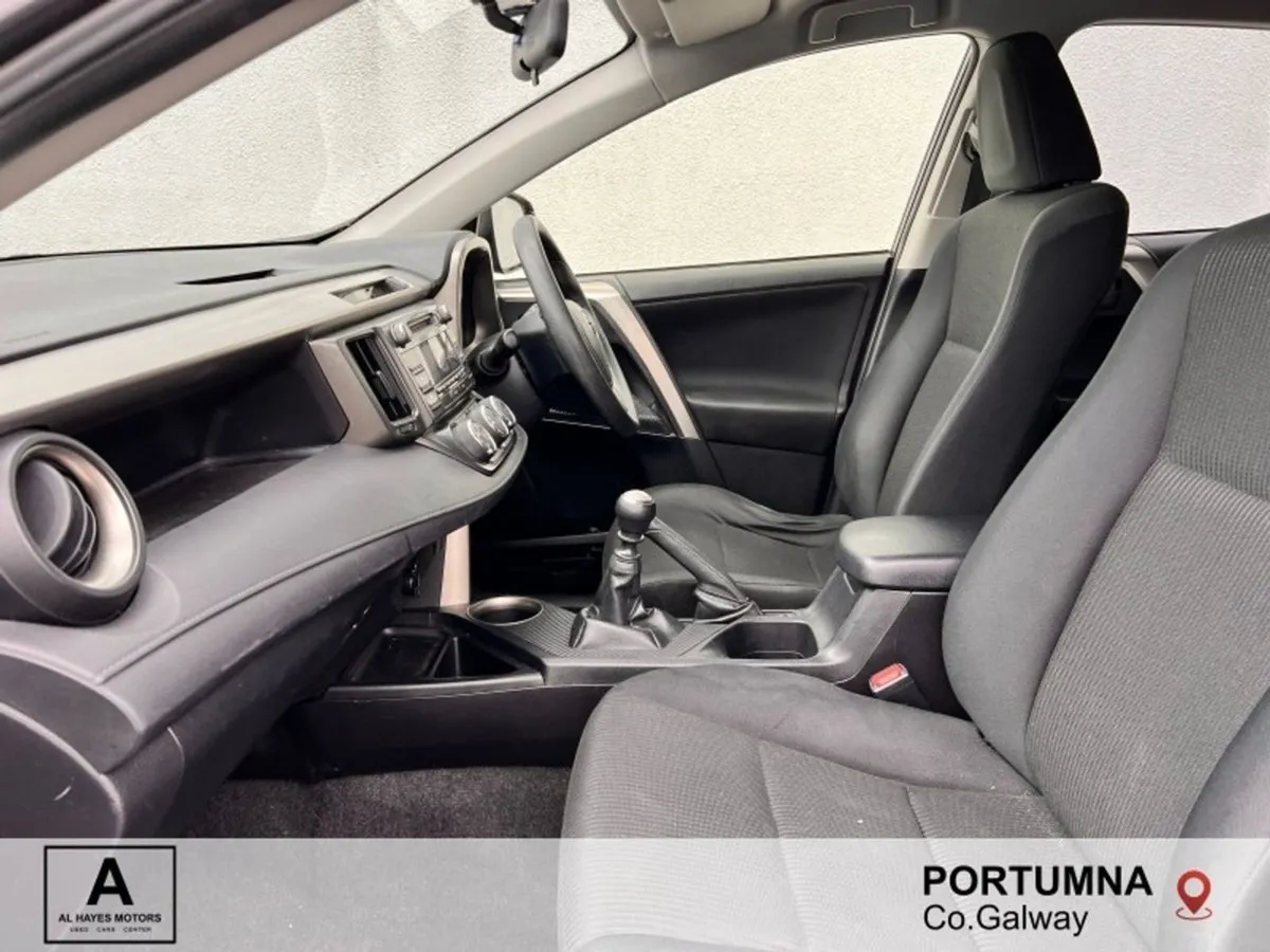 Toyota Rav4 2.0 D-4d 125 Aura 2WD - Image 3