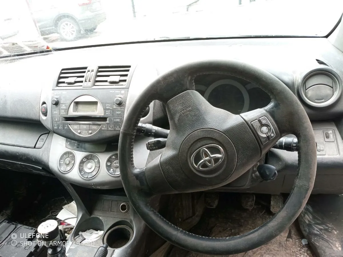 Rav 4 - Image 1