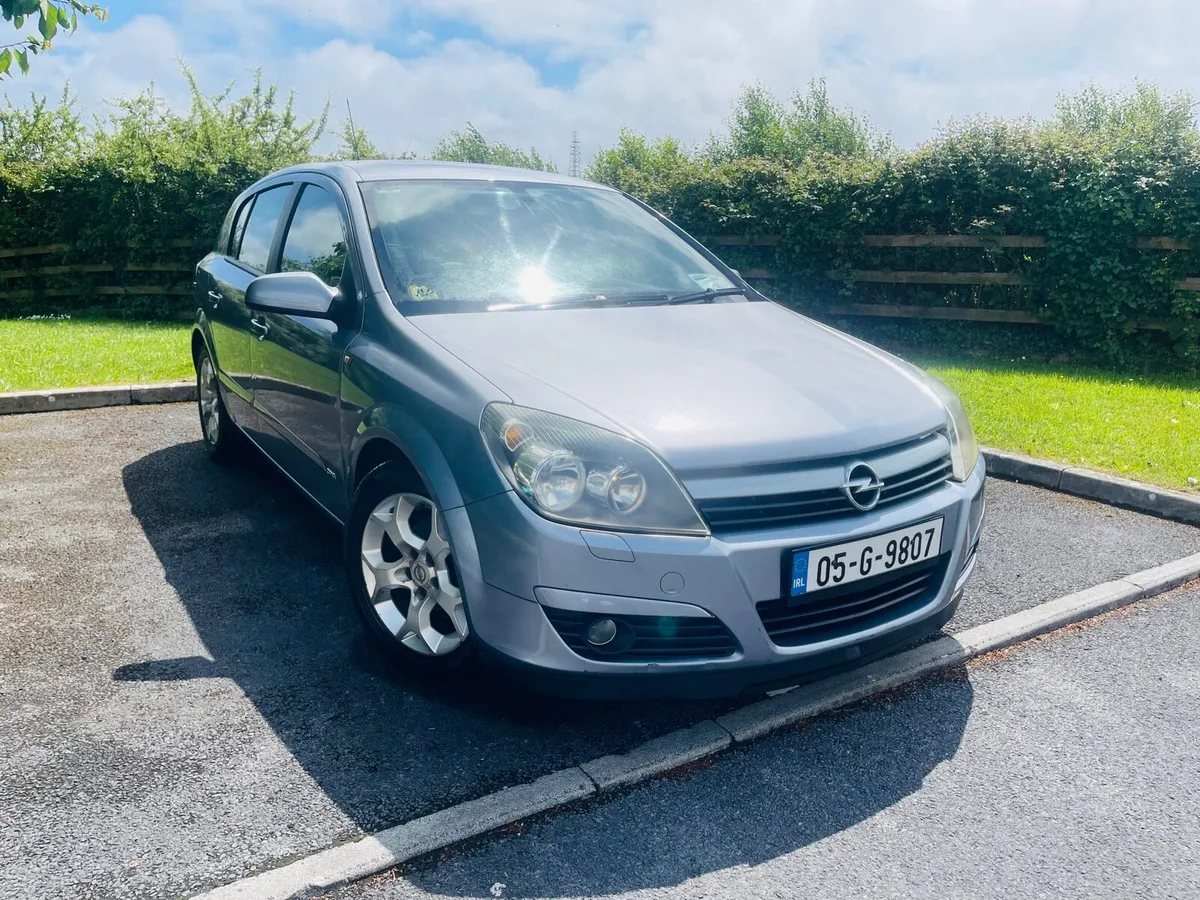 ⭐️Opel Astra 1.4cc petrol,(Cheap tax) H/b Model⭐️ - Image 1