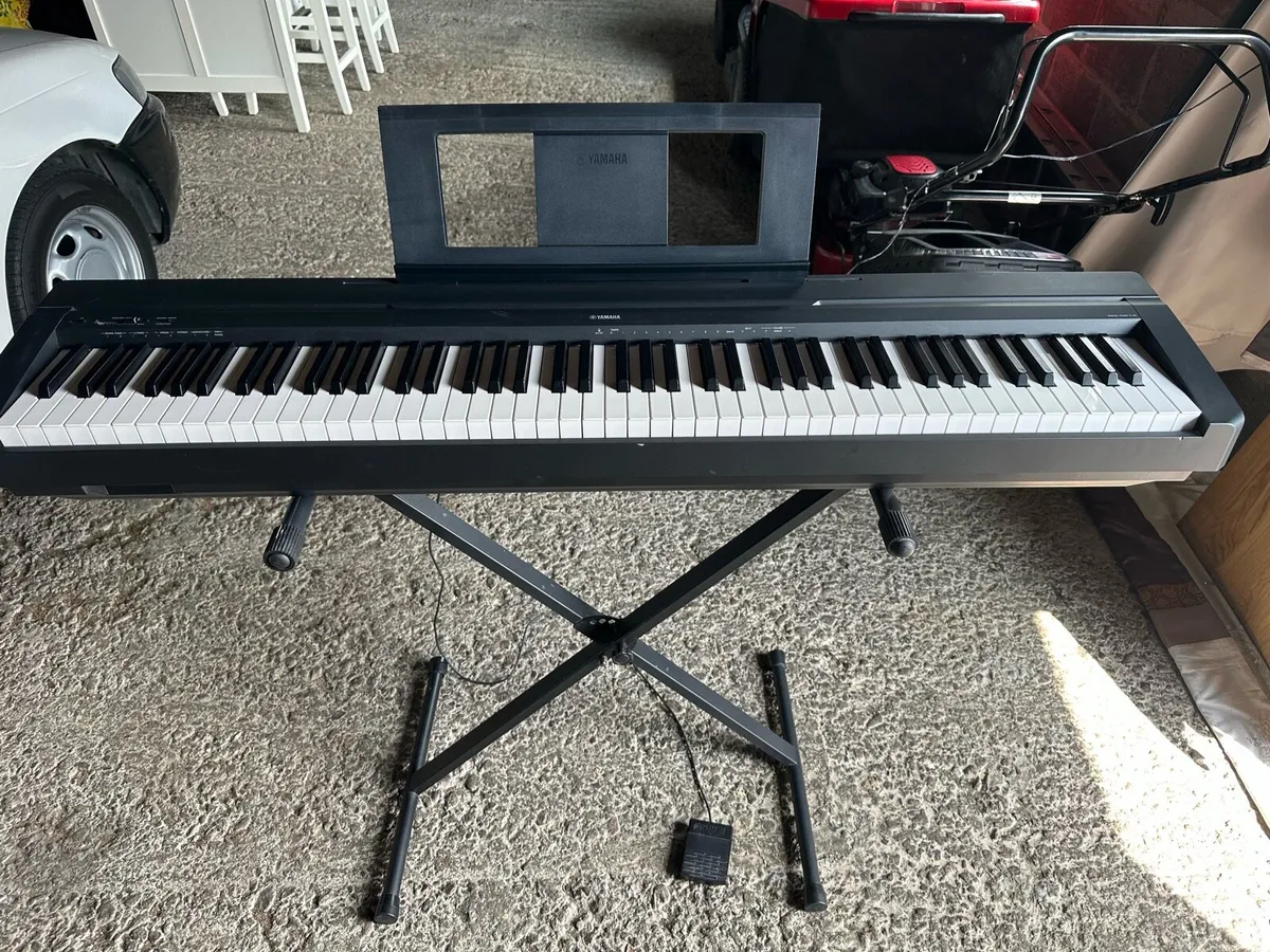 Yamaha P-45 Keyboard - Image 3