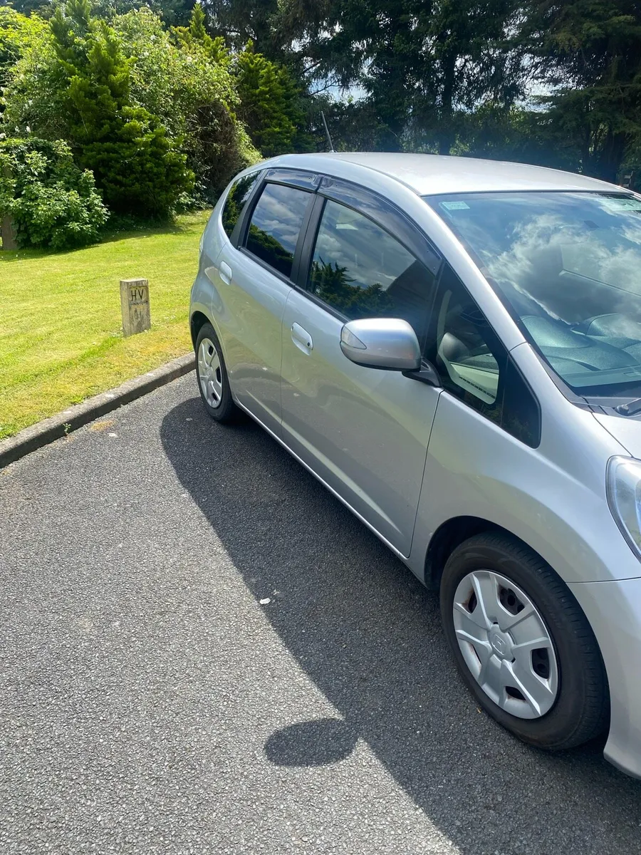 Honda Fit/Jazz 1.3 Hybrid Automatic taxed 07/25 - Image 3