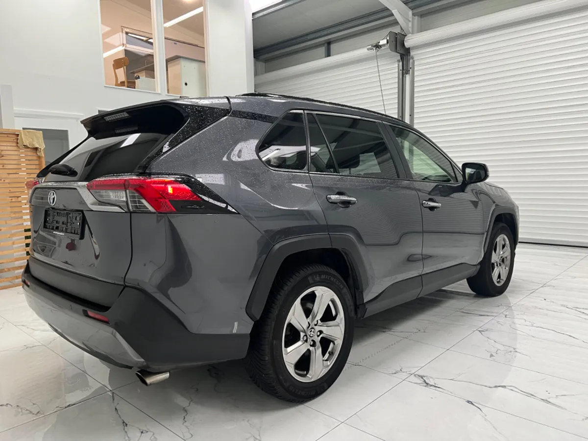 Toyota RAV4 2020 - Image 4